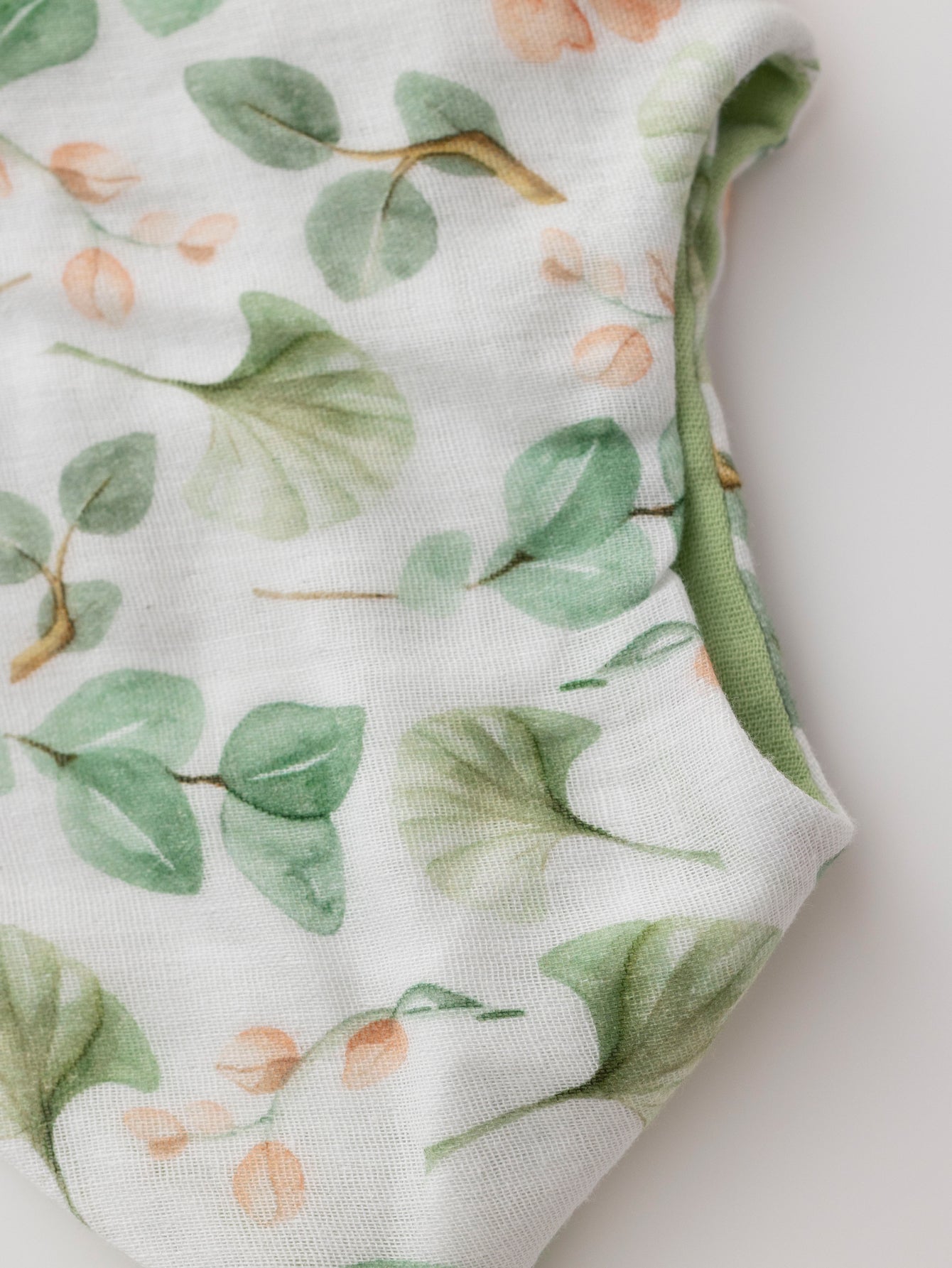 Muslin saliva towel + headband, the first choice for newborn gifts (green leaves)