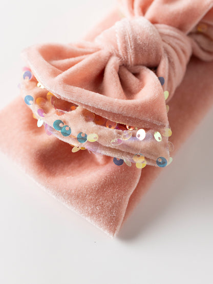 Velvet bib + headband, a fashionable baby set suitable for babies to wear